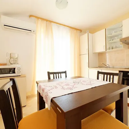 Borik Pedic Apartman *