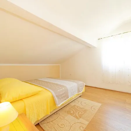 Borik Pedic Apartman Zára